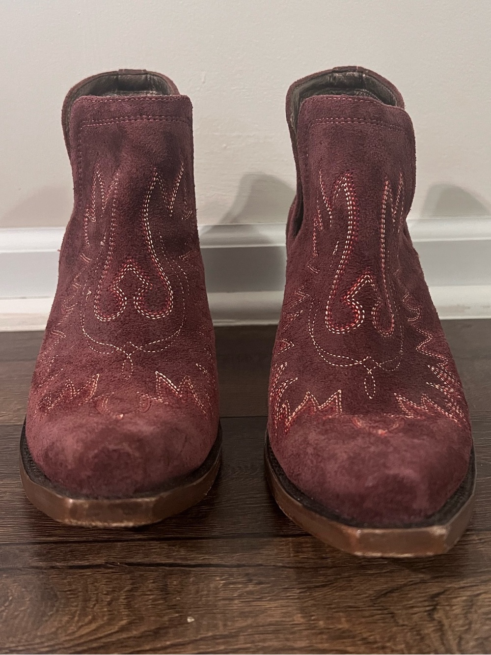 Women’s Ariat Dixon X Toe Western Bootie Merlot Suede 9.5 - Picture 3 of 8